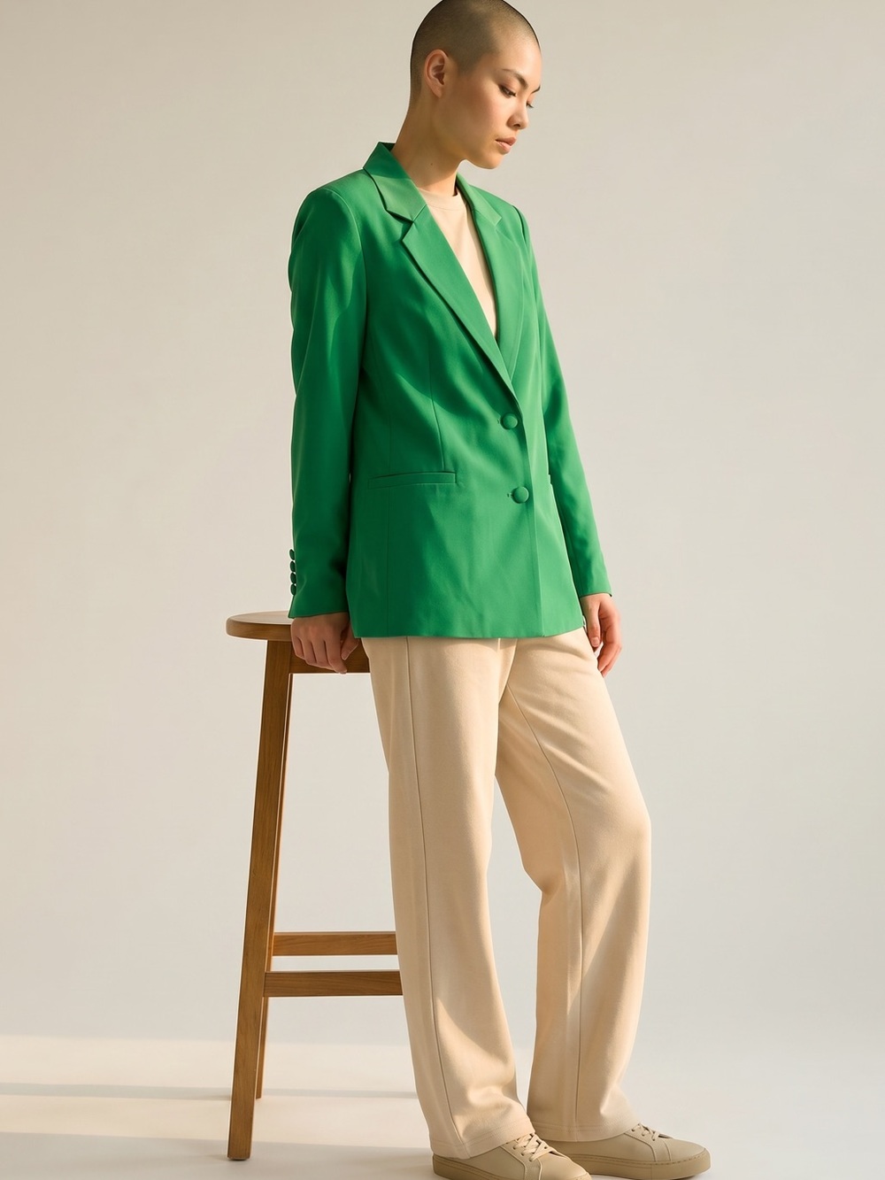 Tailored Green Women's Blazer - Single-Breasted - Picture 2 of 5